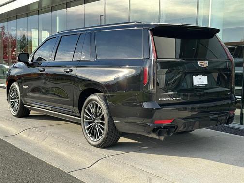 2024 Cadillac Escalade ESV V-Series