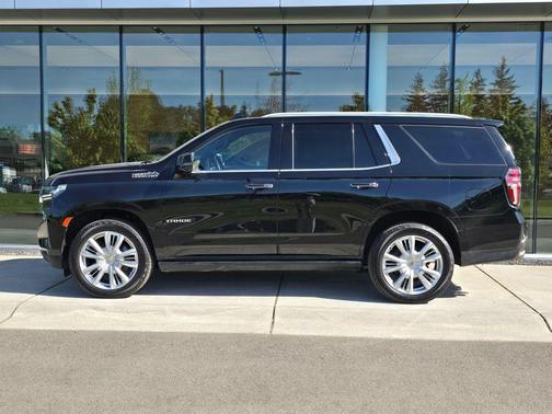 Black 2021 Chevrolet Tahoe High Country