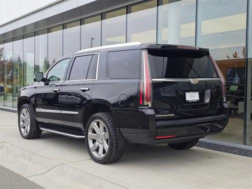 2020 Cadillac Escalade Luxury