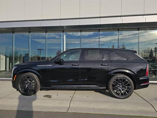 2025 Cadillac Escalade IQ Sport 2