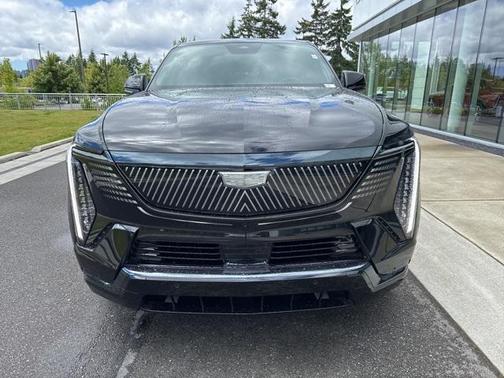 2025 Cadillac Escalade IQ Sport 2