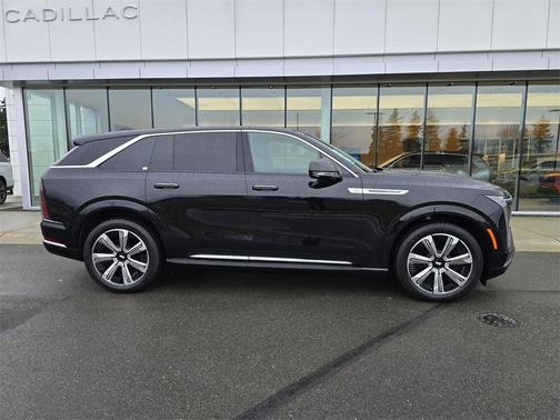 2025 Cadillac Escalade IQ Luxury 2