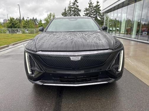 2025 Cadillac LYRIQ Sport