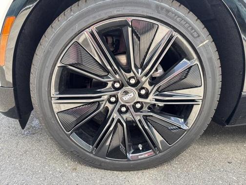 2025 Cadillac LYRIQ Sport w/1SK