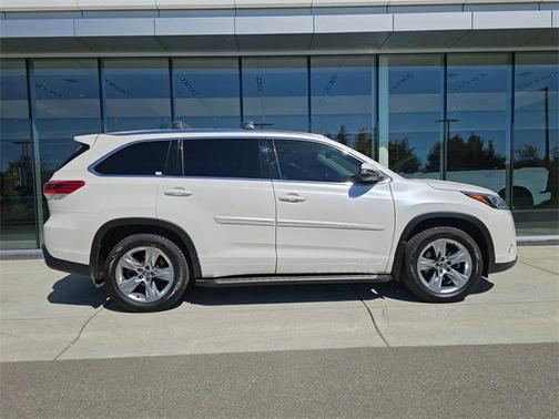 2017 Toyota Highlander Limited