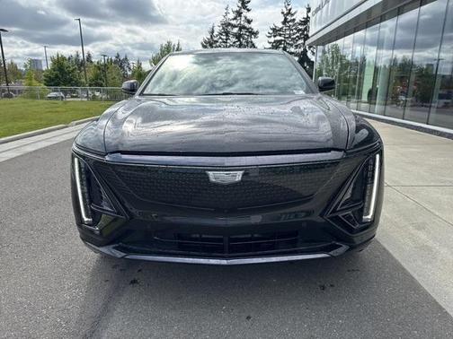 2025 Cadillac LYRIQ Sport w/1SJ