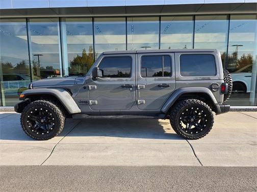 2021 Jeep Wrangler Unlimited Sahara