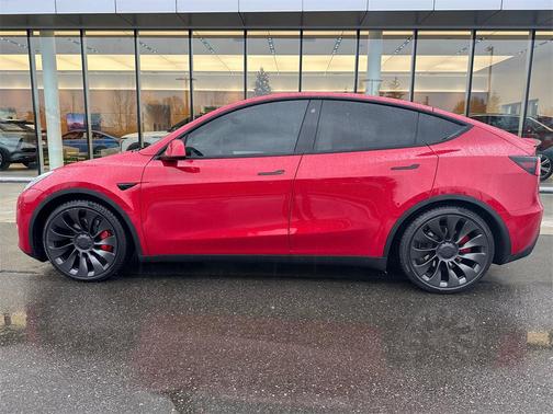 2022 Tesla Model Y Performance Dual Motor All-Wheel Drive