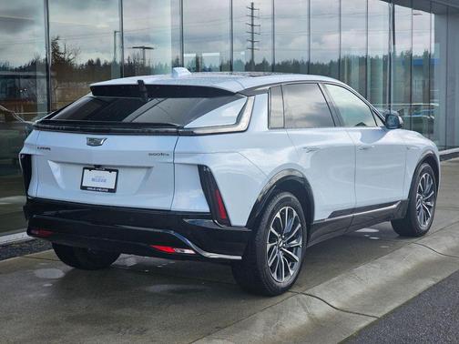 Vibrant White Tricoat 2026 Cadillac LYRIQ Sport