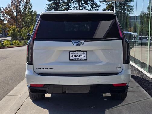 2023 Cadillac Escalade ESV Sport