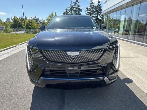 2025 Cadillac Escalade IQ Sport 2