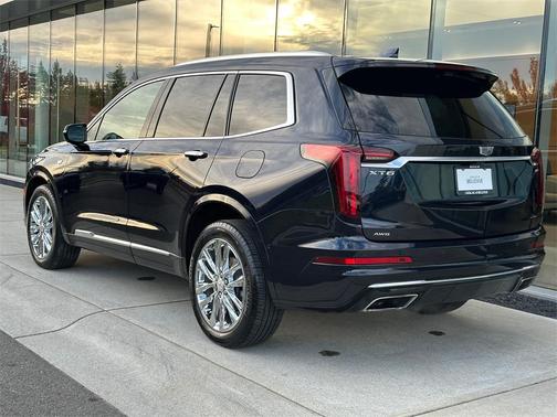 2022 Cadillac XT6 Premium Luxury AWD
