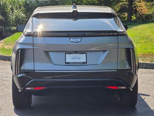 2025 Cadillac LYRIQ Luxury
