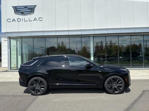 2025 Cadillac LYRIQ Sport w/1SK