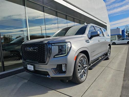 2023 GMC Yukon XL Denali Ultimate