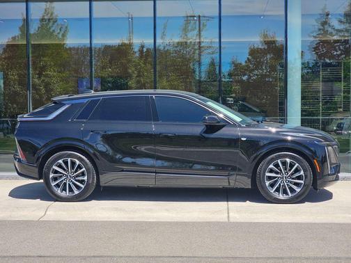 Stellar Black Metallic 2024 Cadillac LYRIQ Sport