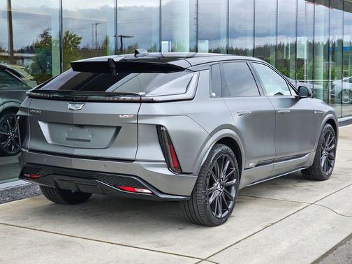 Magnus Metal Frost 2026 Cadillac LYRIQ V Premium