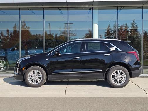 2025 Cadillac XT5 Luxury