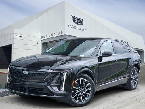 Stellar Black Metallic 2026 Cadillac LYRIQ Sport