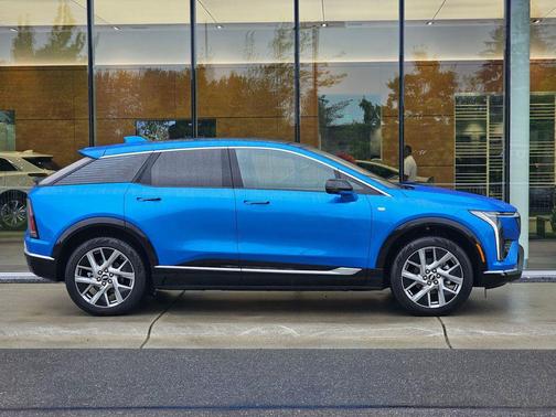 Coastal Blue Metallic 2026 Cadillac OPTIQ Luxury