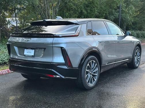 2026 Cadillac LYRIQ Sport