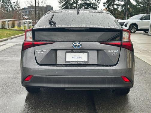 2021 Toyota Prius XLE