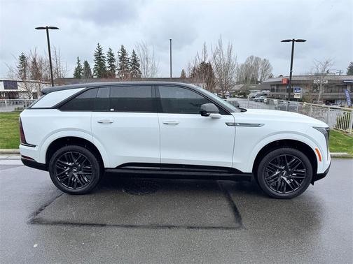 2025 Cadillac Escalade IQ Sport 2