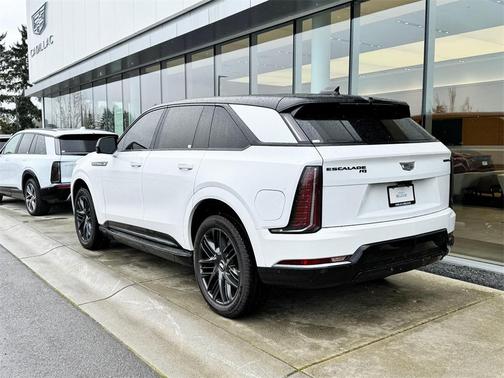 2025 Cadillac Escalade IQ Sport 2