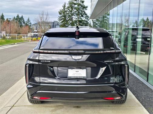 2024 Cadillac LYRIQ Luxury