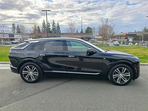 2024 Cadillac LYRIQ Luxury