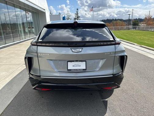 2025 Cadillac LYRIQ Luxury w/1SC