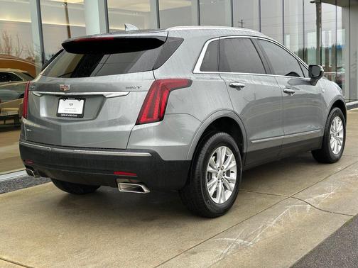 2023 Cadillac XT5 Luxury