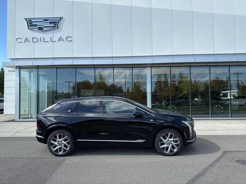 2025 Cadillac OPTIQ Luxury 1 AWD