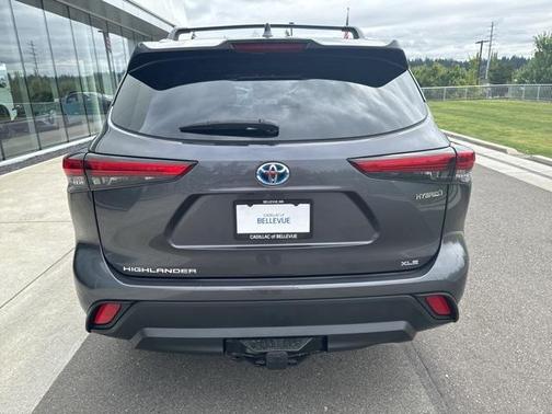2023 Toyota Highlander Hybrid XLE