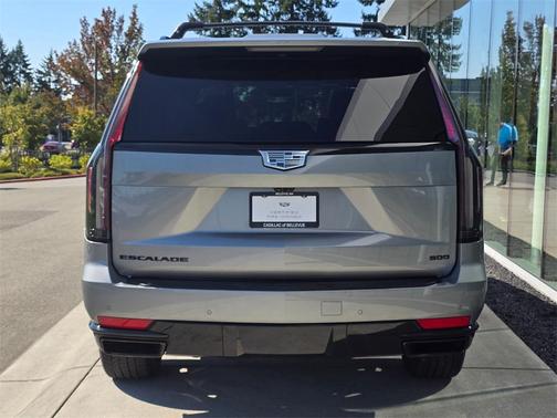 2024 Cadillac Escalade Sport