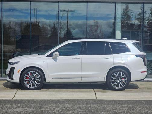 Crystal White Tricoat 2023 Cadillac XT6 Sport AWD
