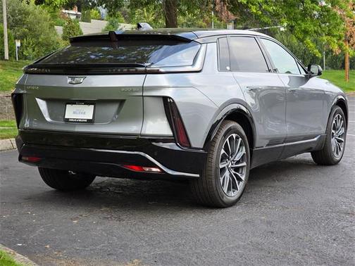 2025 Cadillac LYRIQ Sport