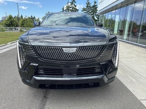 2025 Cadillac Escalade IQ Sport 2