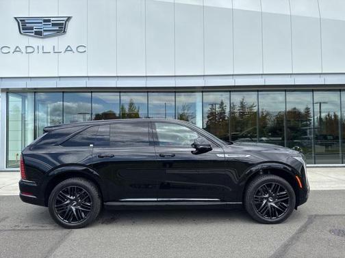 2025 Cadillac Escalade IQ Sport 2