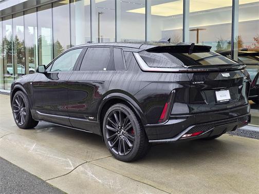 2026 Cadillac LYRIQ V