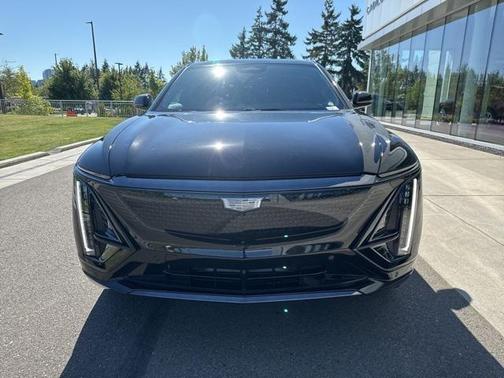 2025 Cadillac LYRIQ Sport
