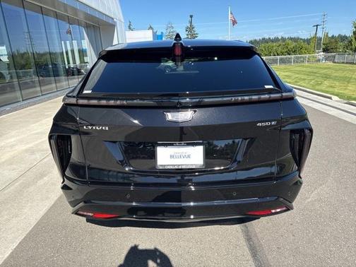 2025 Cadillac LYRIQ Sport w/1SJ
