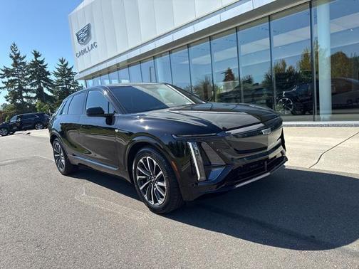 2025 Cadillac LYRIQ Sport w/1SJ