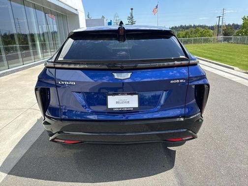 2025 Cadillac LYRIQ Sport w/1SK