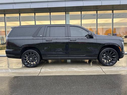2025 Cadillac Escalade ESV Sport Platinum