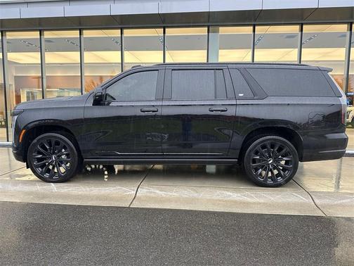 2025 Cadillac Escalade ESV Sport Platinum