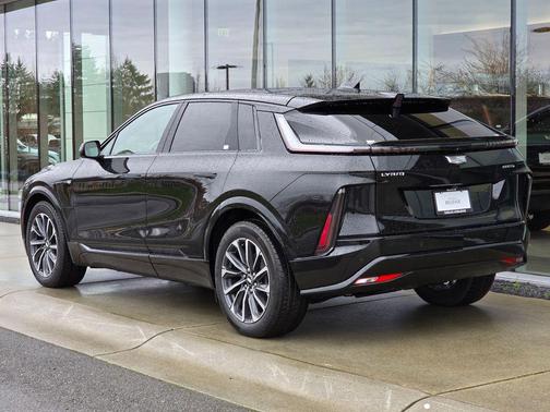 Stellar Black Metallic 2026 Cadillac LYRIQ Premium Sport
