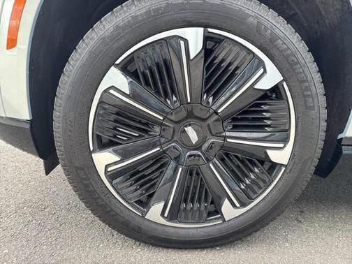 2025 Cadillac Escalade Sport