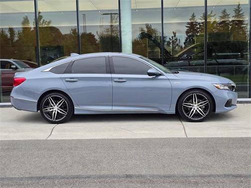 2022 Honda Accord Hybrid Touring