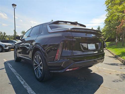 2025 Cadillac LYRIQ Sport